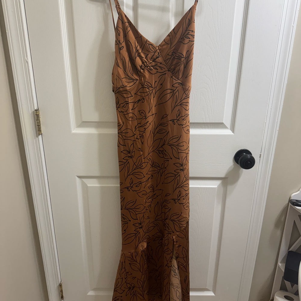 Blu Pepper Floral Print Brown Midi Dress NWT - Picture 4 of 10